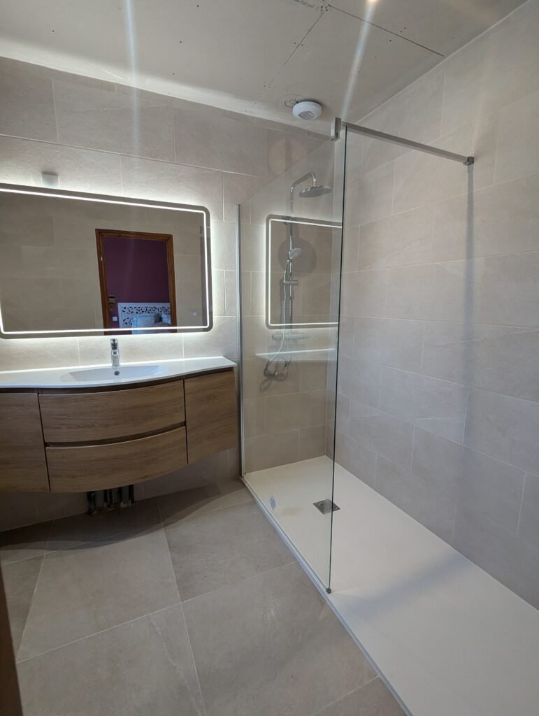 pxl 20250411 124134681 pxl 20250411 124134681